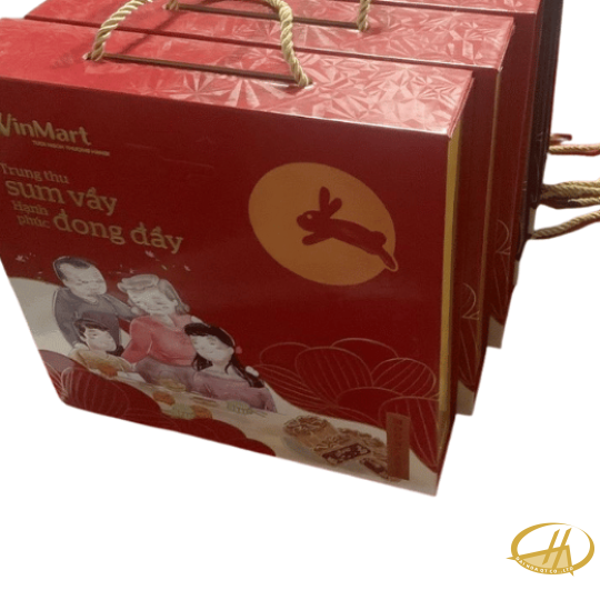 Hộp bánh Winmart 2023